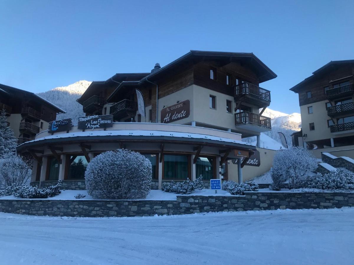 אוסווה Residence Goelia Les Flocons D'Argent מראה חיצוני תמונה